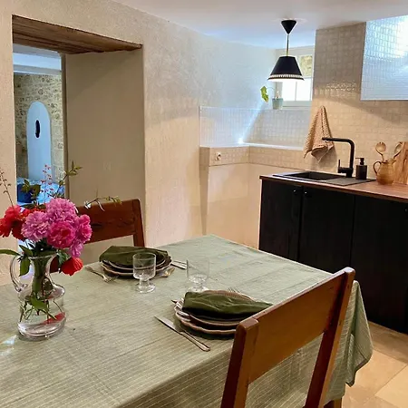 Maison Honorine Apartment