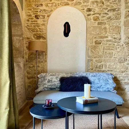 Апартаменты Maison Honorine Saint-Genies